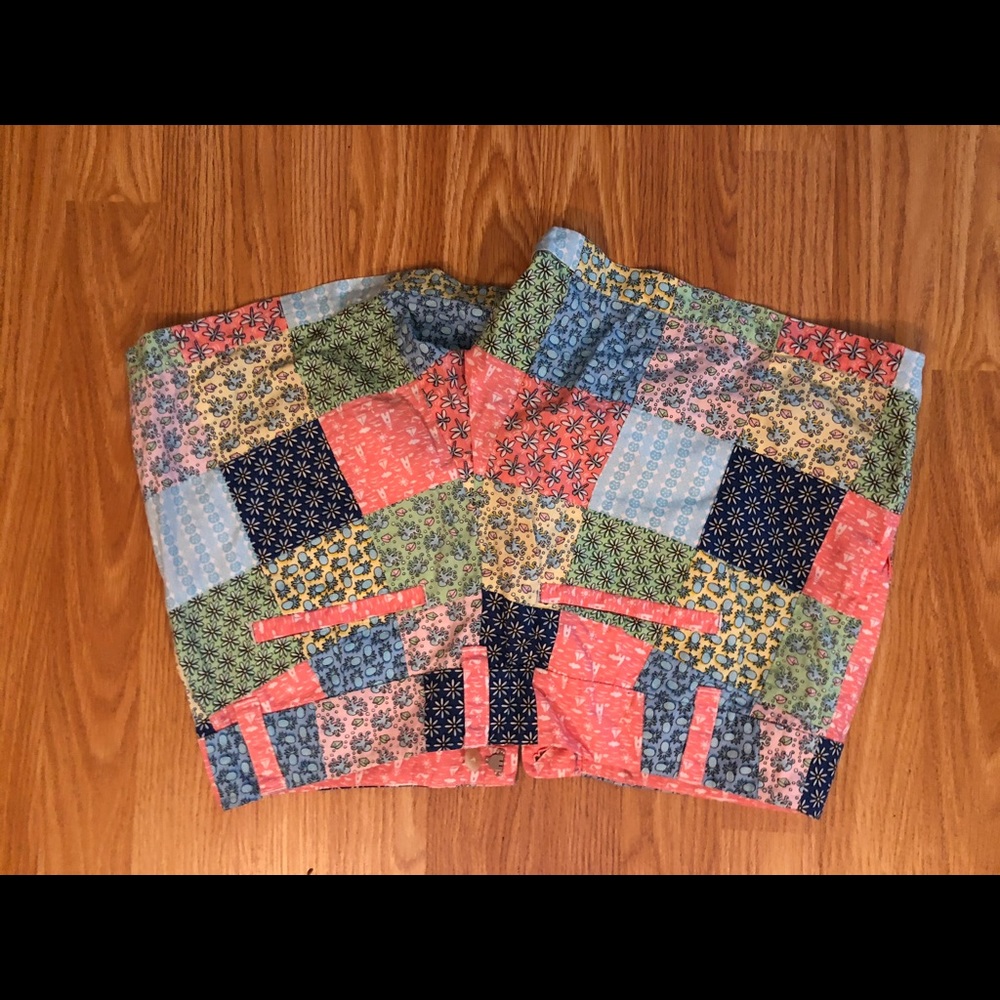 Vineyard Vines Patchwork Shorts - image 2